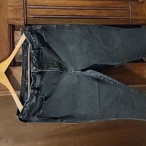 American Eagle Sz 16 Short "The Dream Jean" High-Waisted Jegging in Faded Black